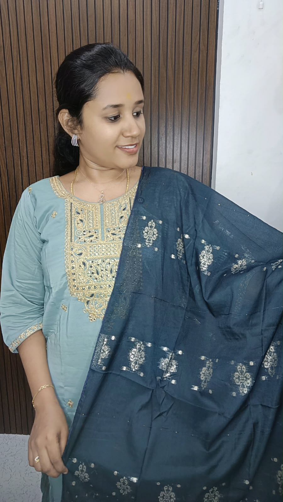 Kurti with pant and dupatta