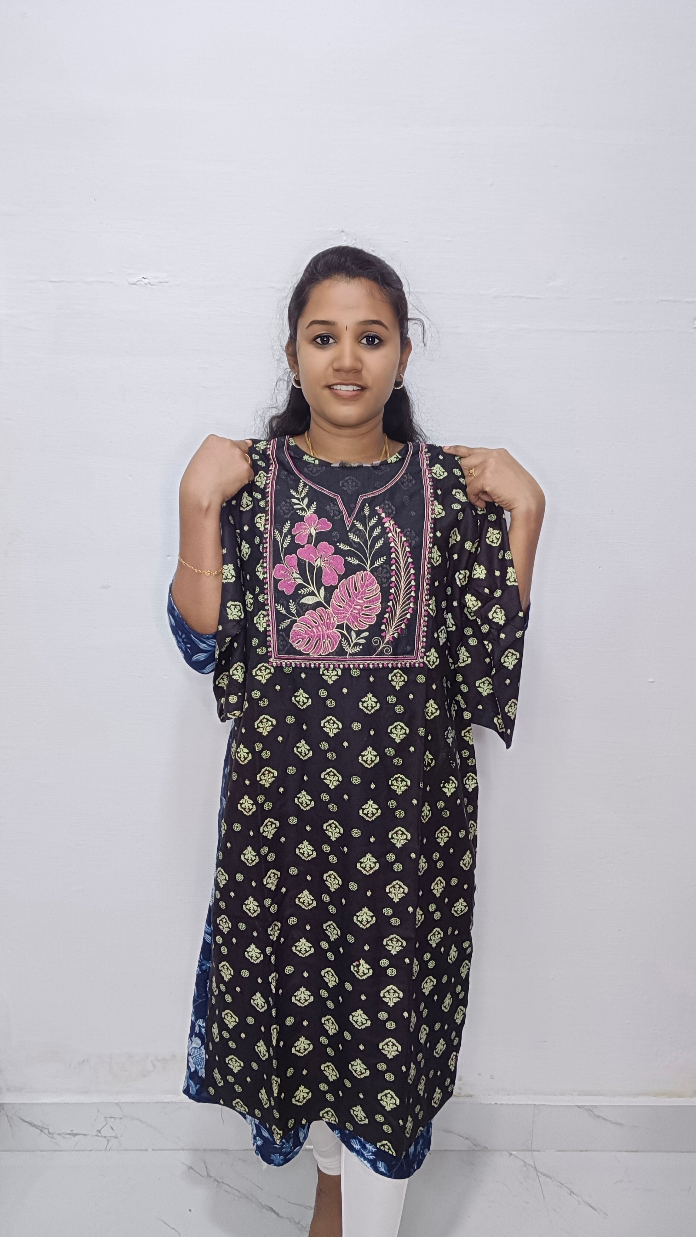 Offer kurtis