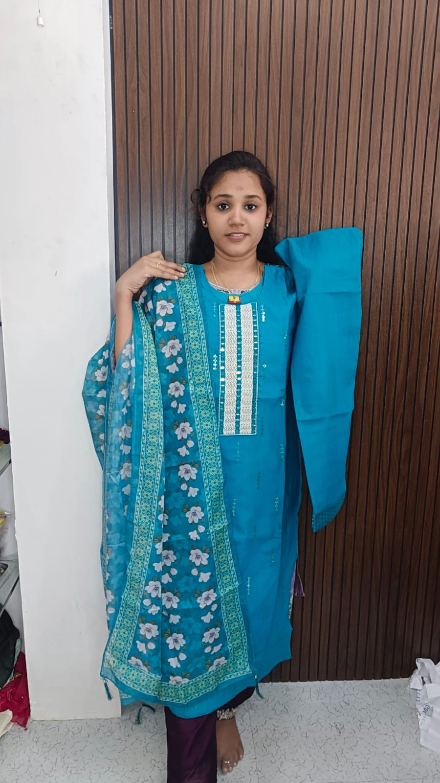 Kurti with pant and dupatta
