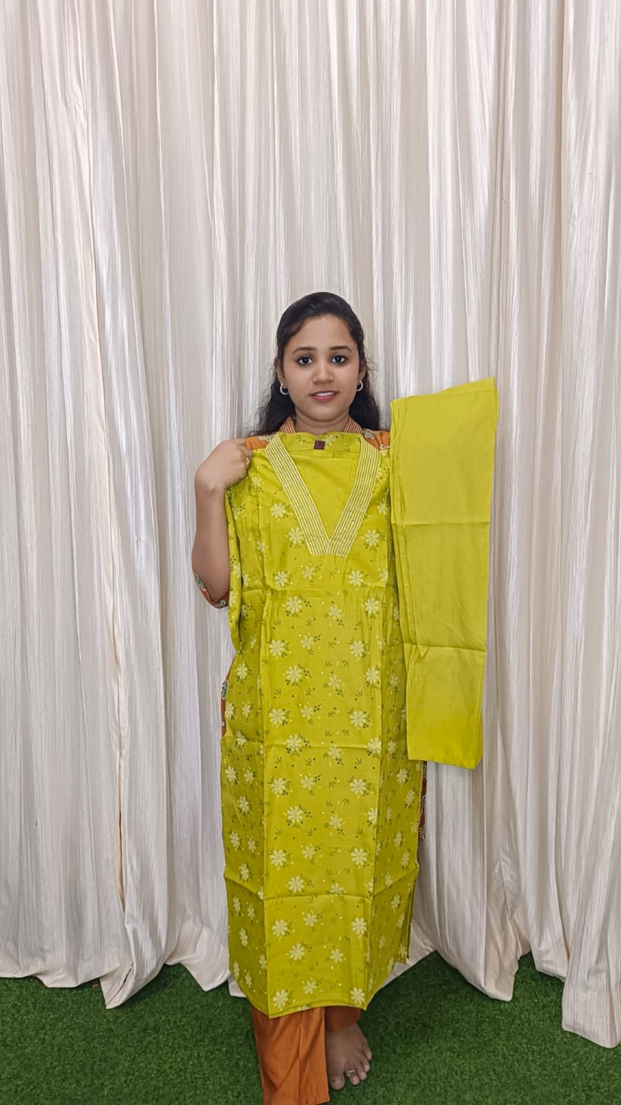Side open coord set