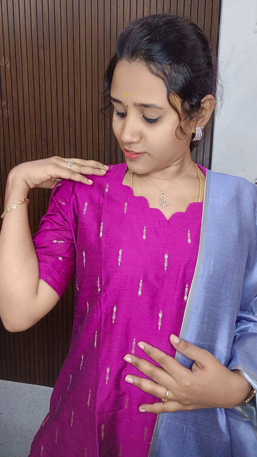 Susmi Brand Premium Raw silk Kurti with Pant and Digital Dupatta