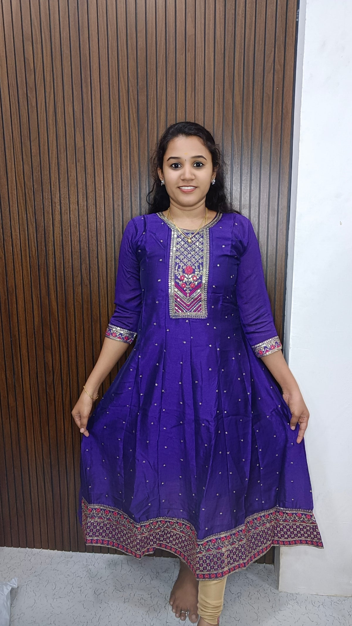 Vichitra Anarkali Kurti