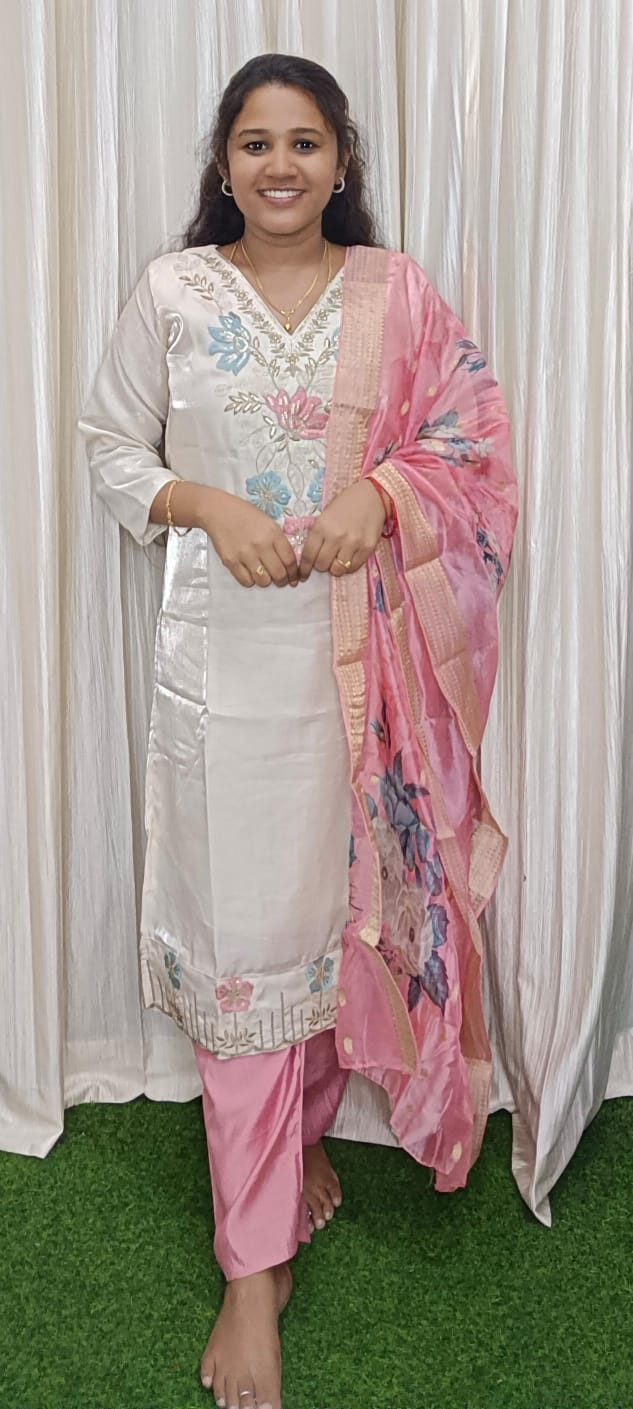 Kurti with pant & dupatta new