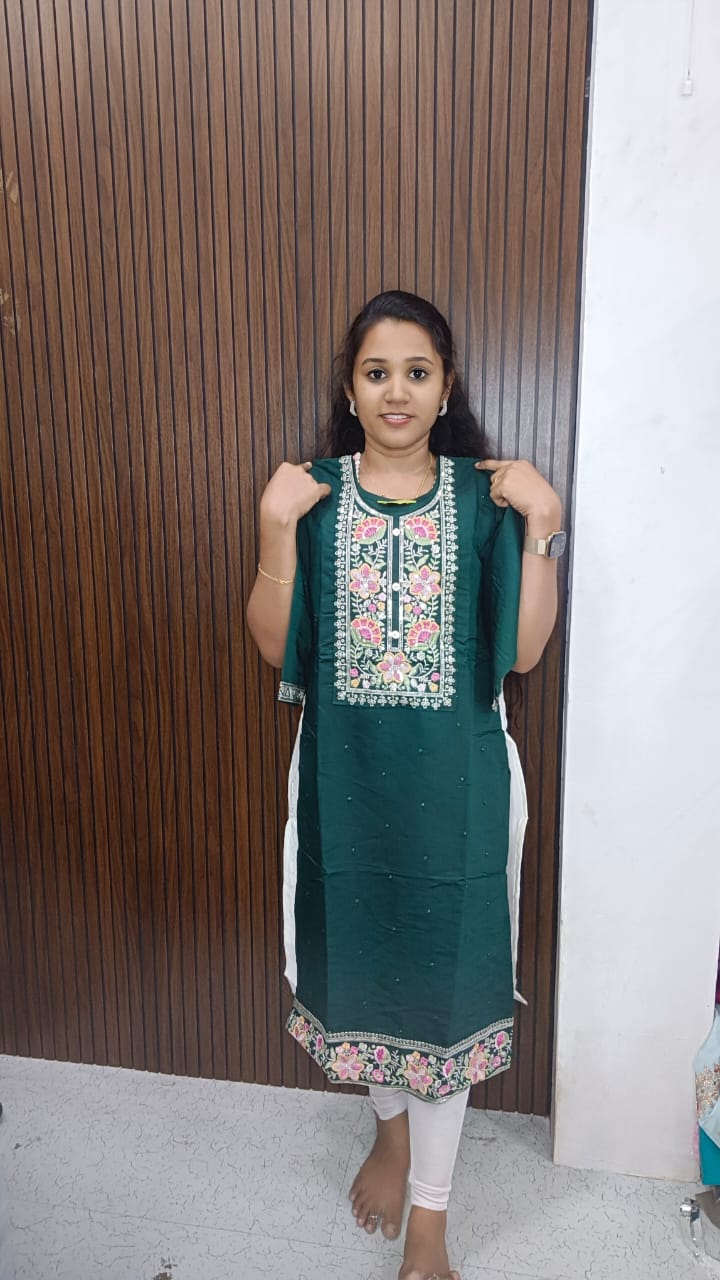 Grand side open Kurti