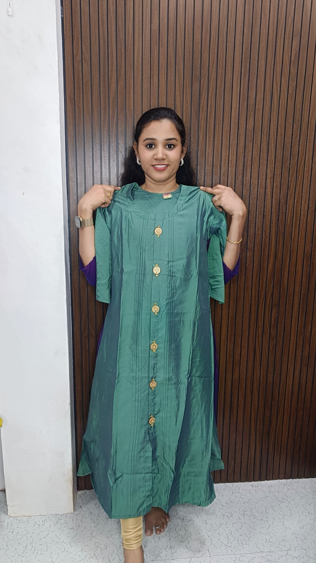Taffeta Aline kurti