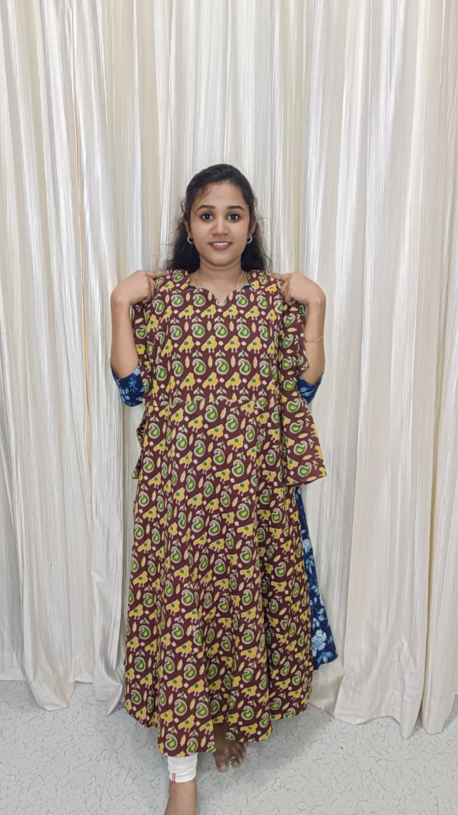 Customized Full Sleeve Maxi
