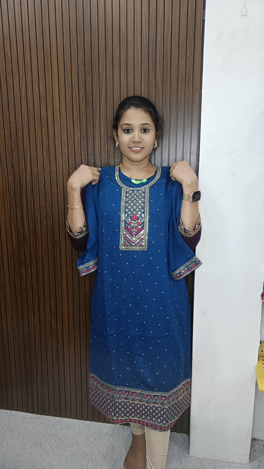 Grand Side open kurti
