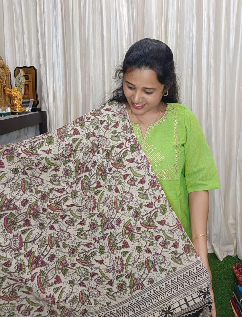 Traditional Mangalgiri 3 piece set