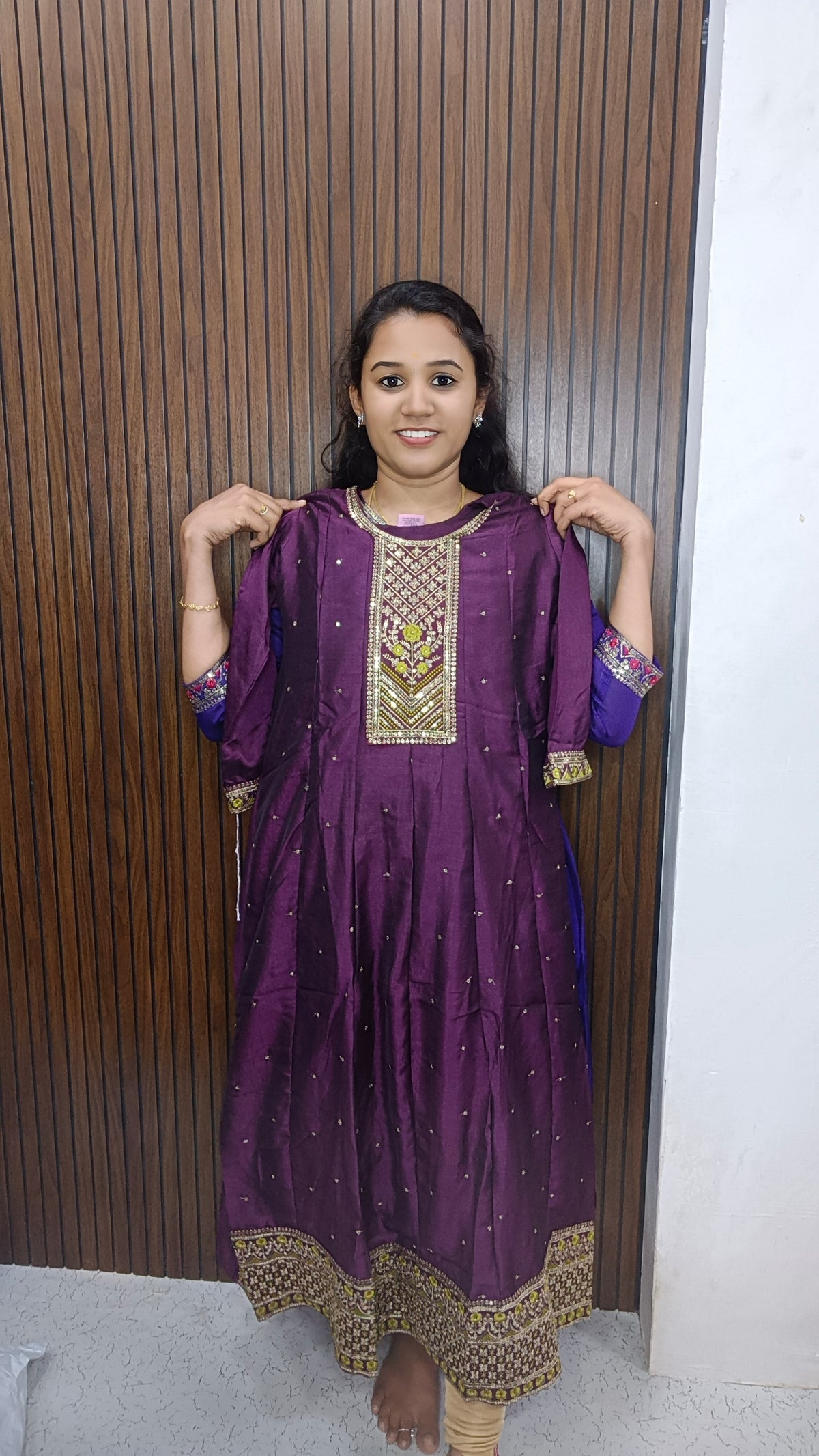 Vichitra Anarkali Kurti