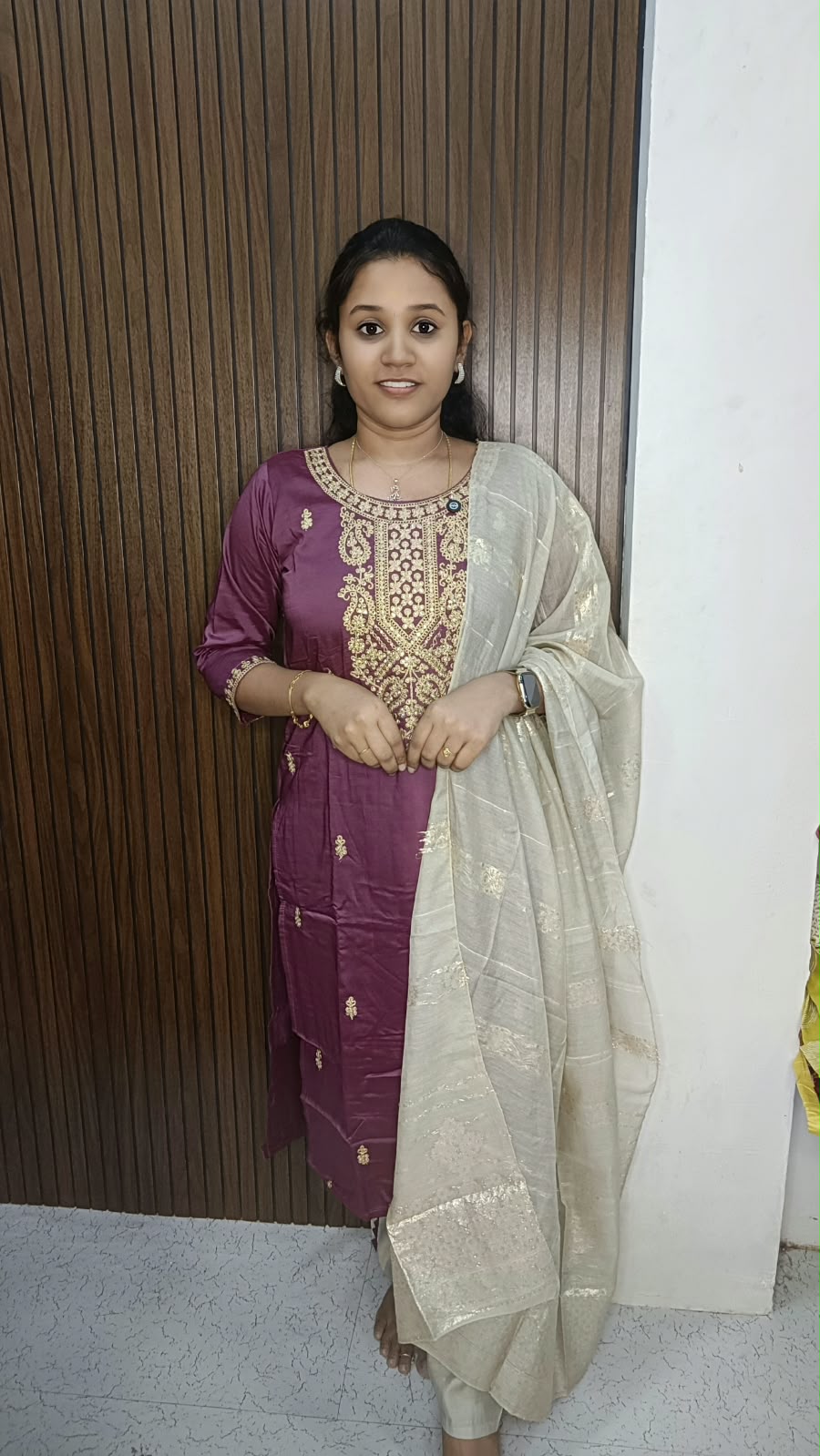 Kurti with pant and dupatta