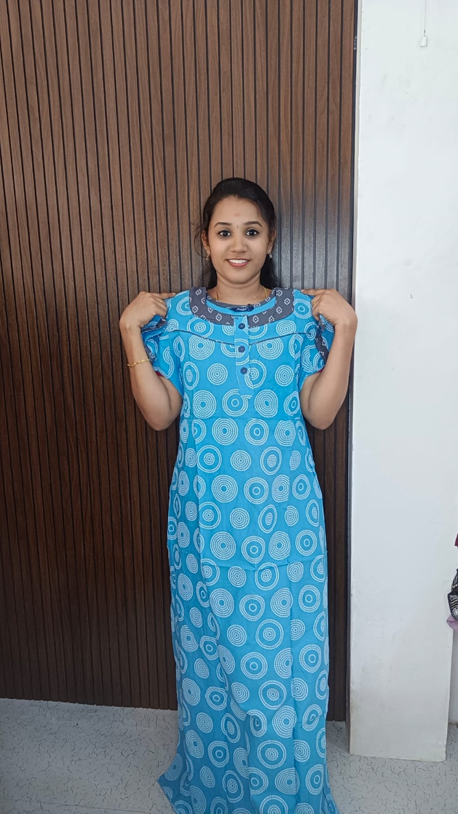 1920 Pranjul nighties