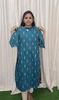 Ikkat side open kurtis