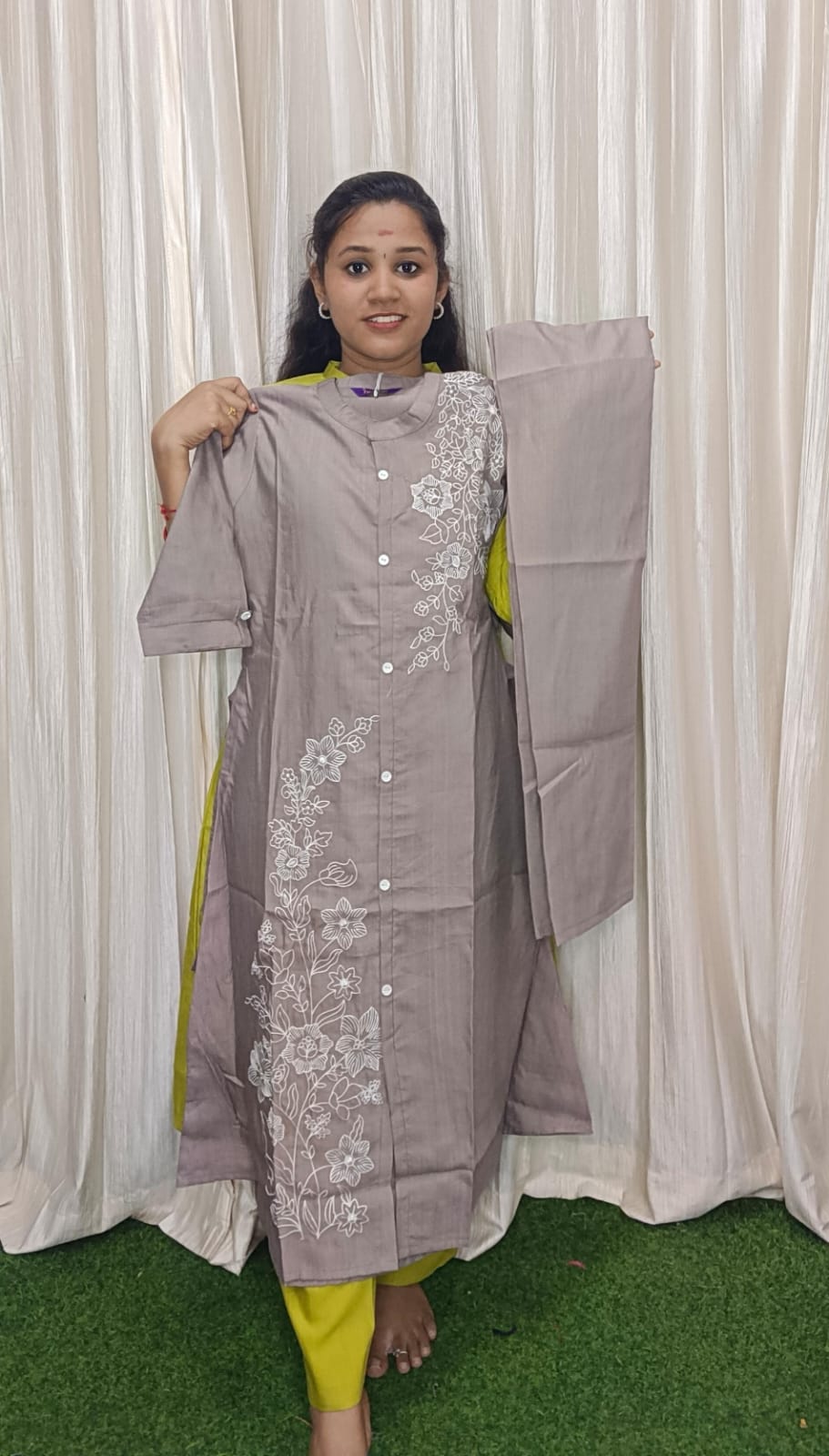 Trending Aline coord set