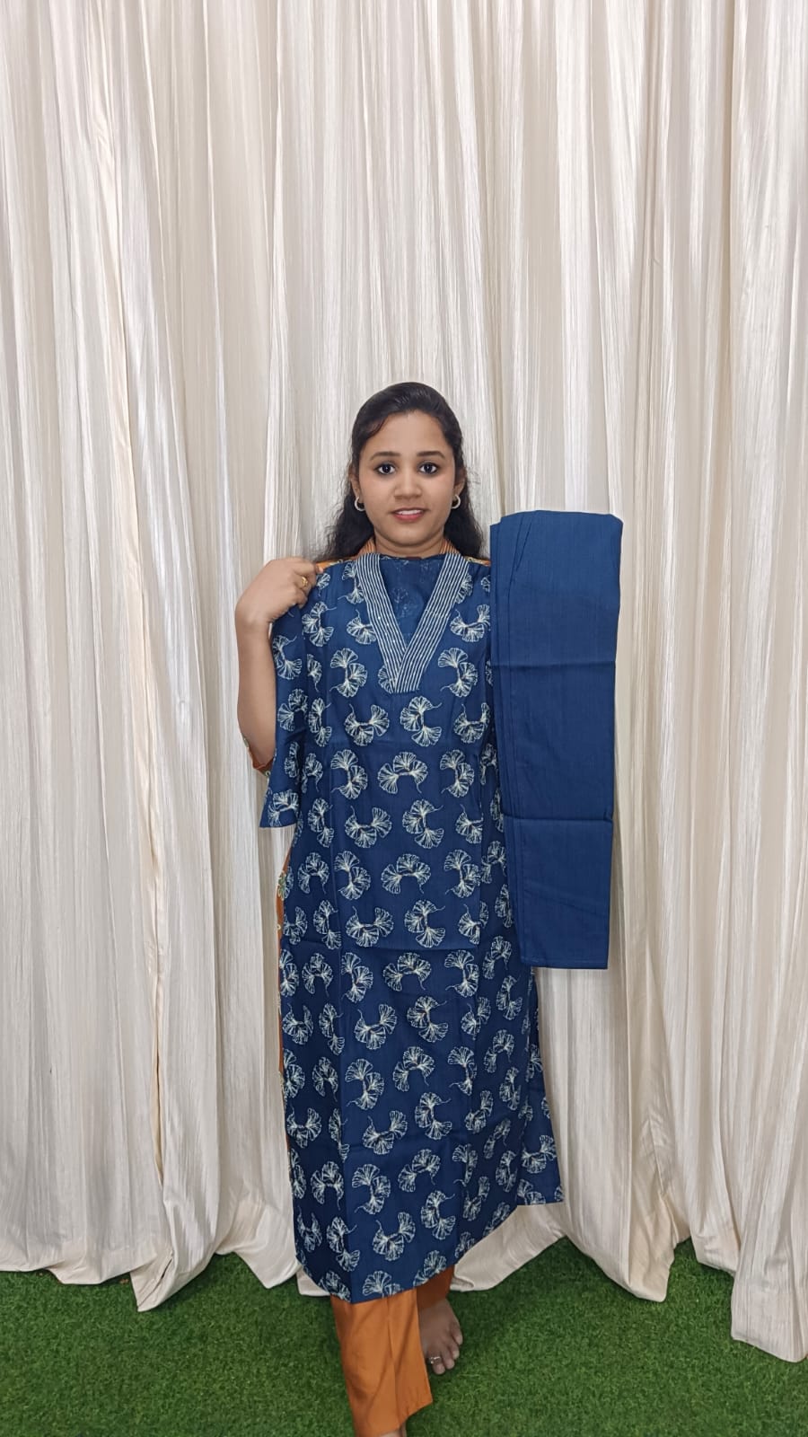 Side open coord set