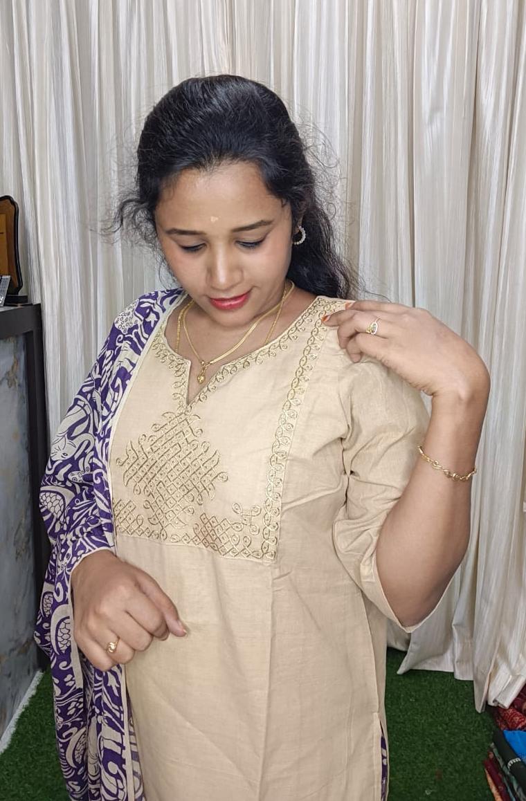 Traditional Mangalgiri 3 piece set