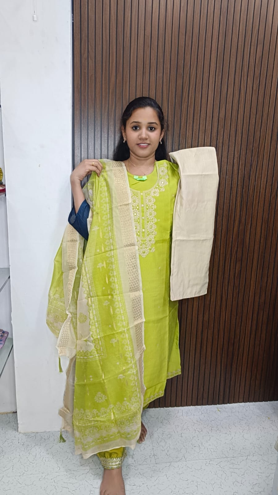 Kurti with pant and dupatta