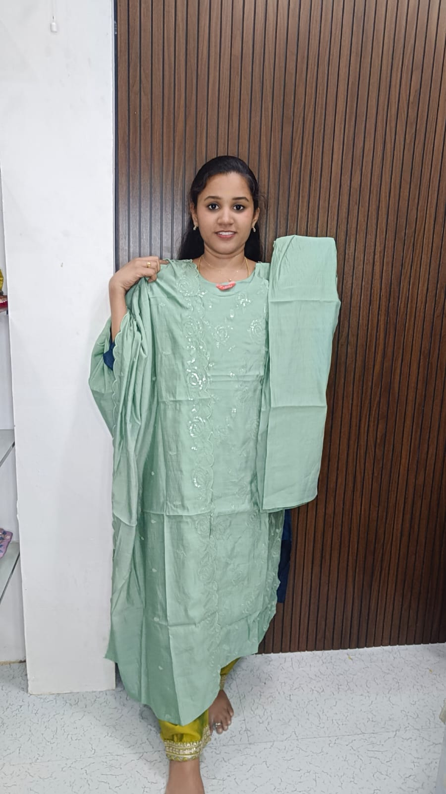Kurti with pant and dupatta