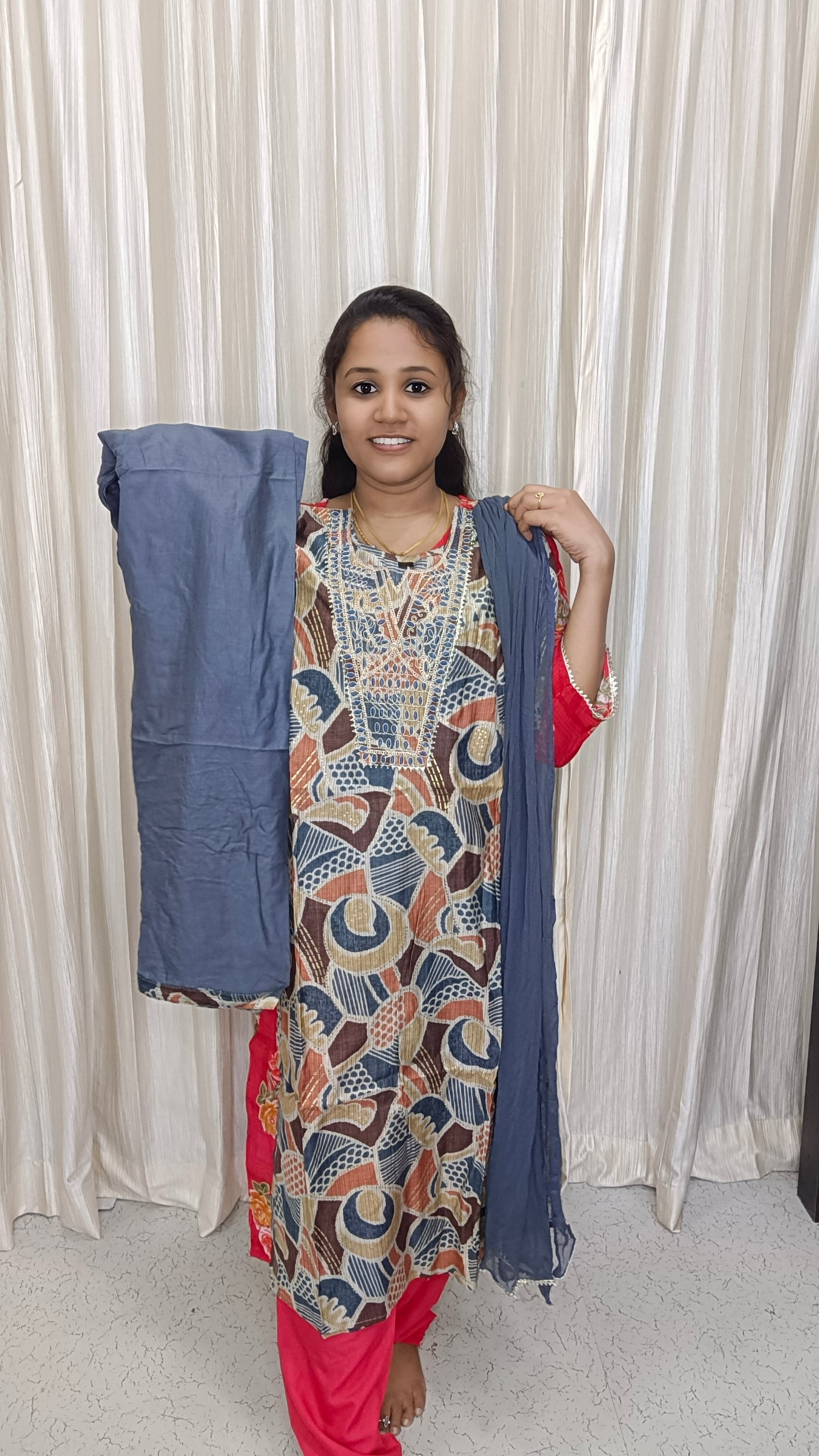 Kurti with pant and Dupatta