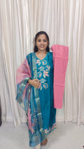 Kurti with pant and dupatta