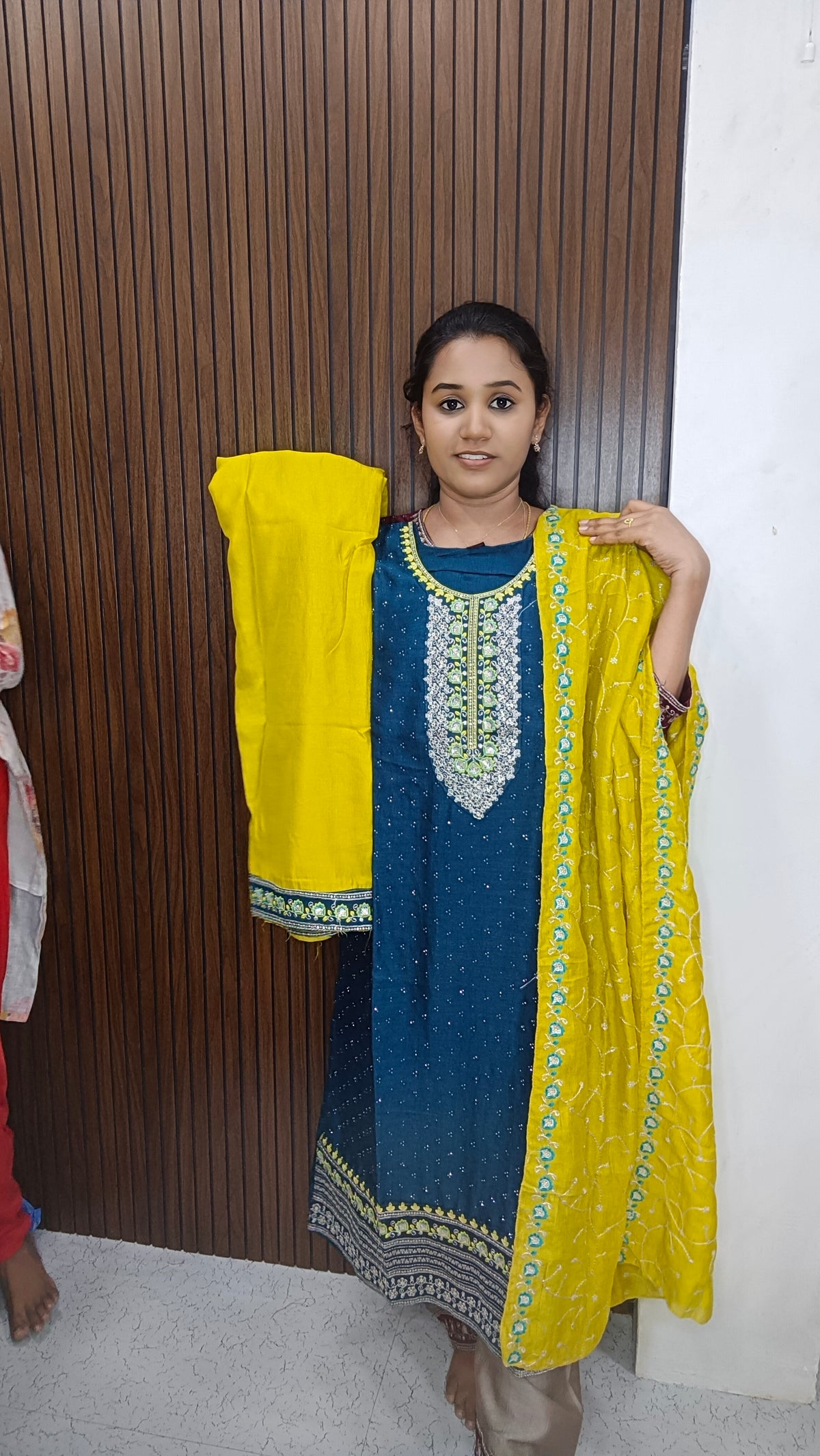 Kurti with pant and dupatta