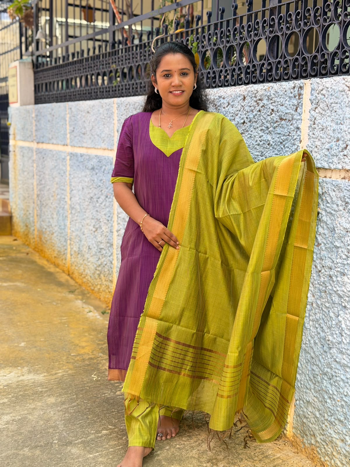 Susmi Brand premium Mangalgiri Pattu kurti set Collections